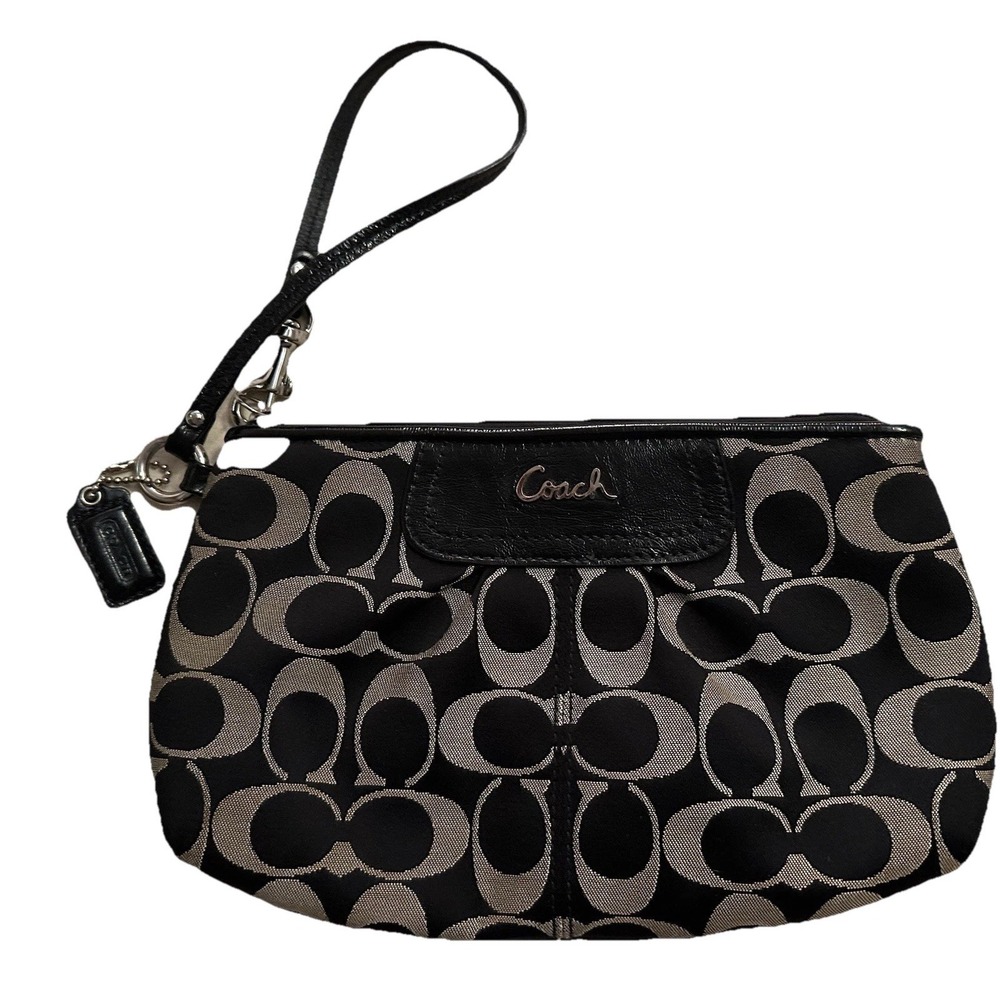 Coach Signature C Wristlet Wallet Black Gray Canvas Zip Pouch Silver Hardware
